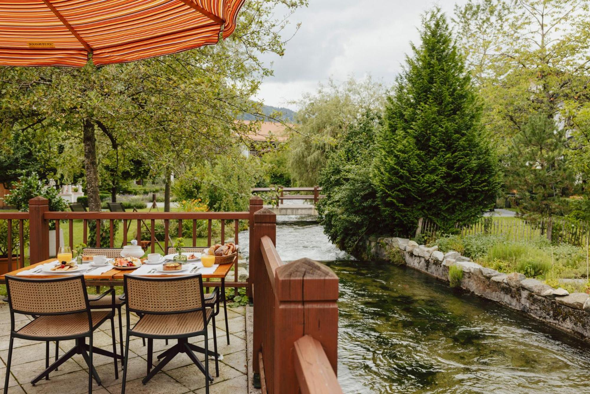 Spa & Resort Bachmair Weissach, Luxury Family Resort Rotta Esterno foto
